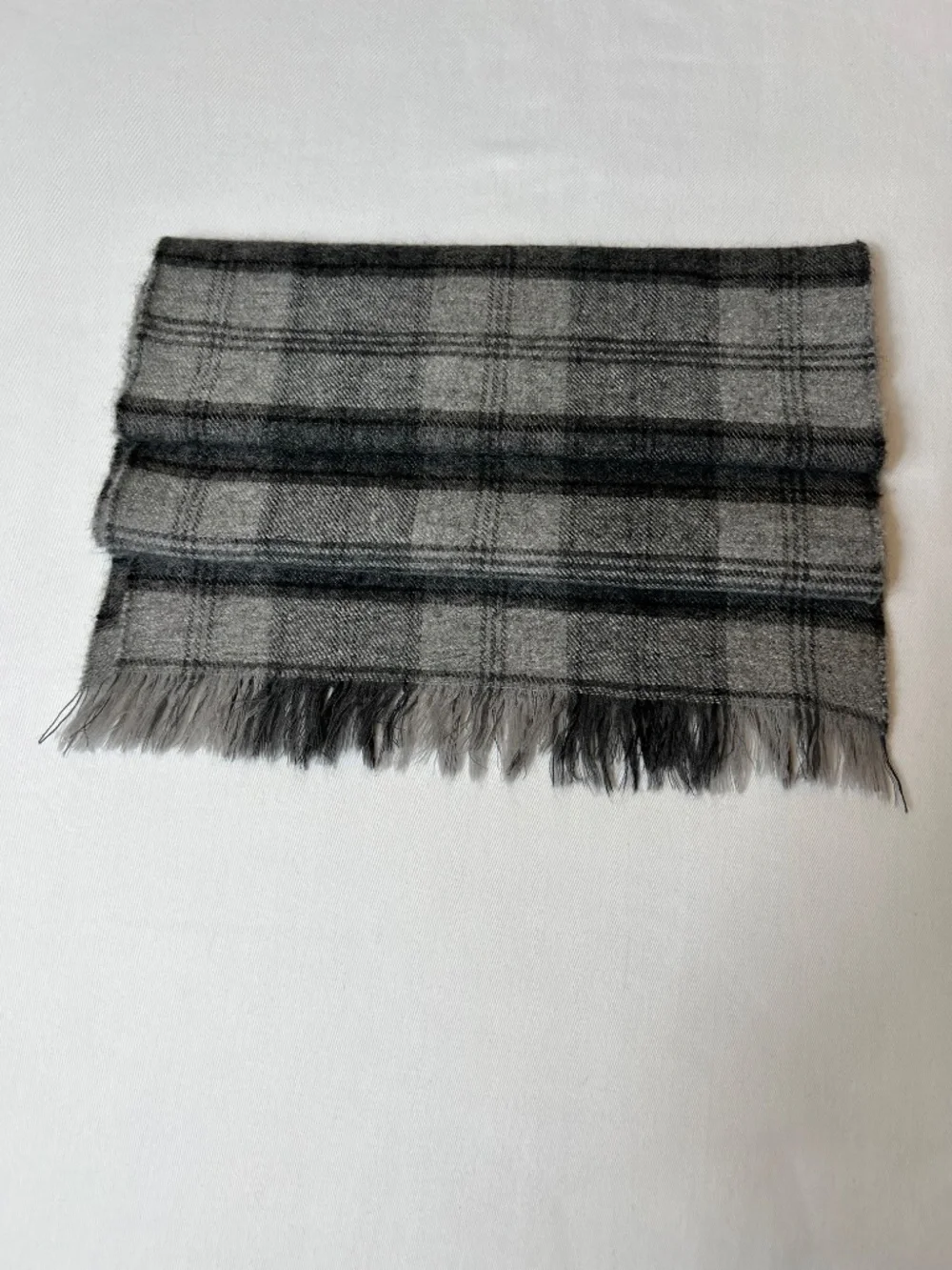 *FIRM PRICE* Vintage Blackcock Cashmere Wool Blend Plaid Scarf Made in Scotland